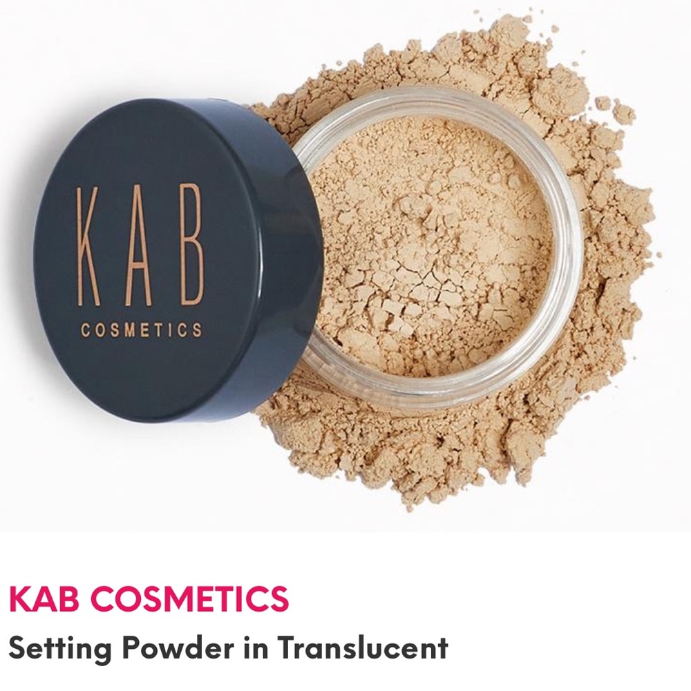 KAB Cosmetics Loose Setting Powder. Translucent.